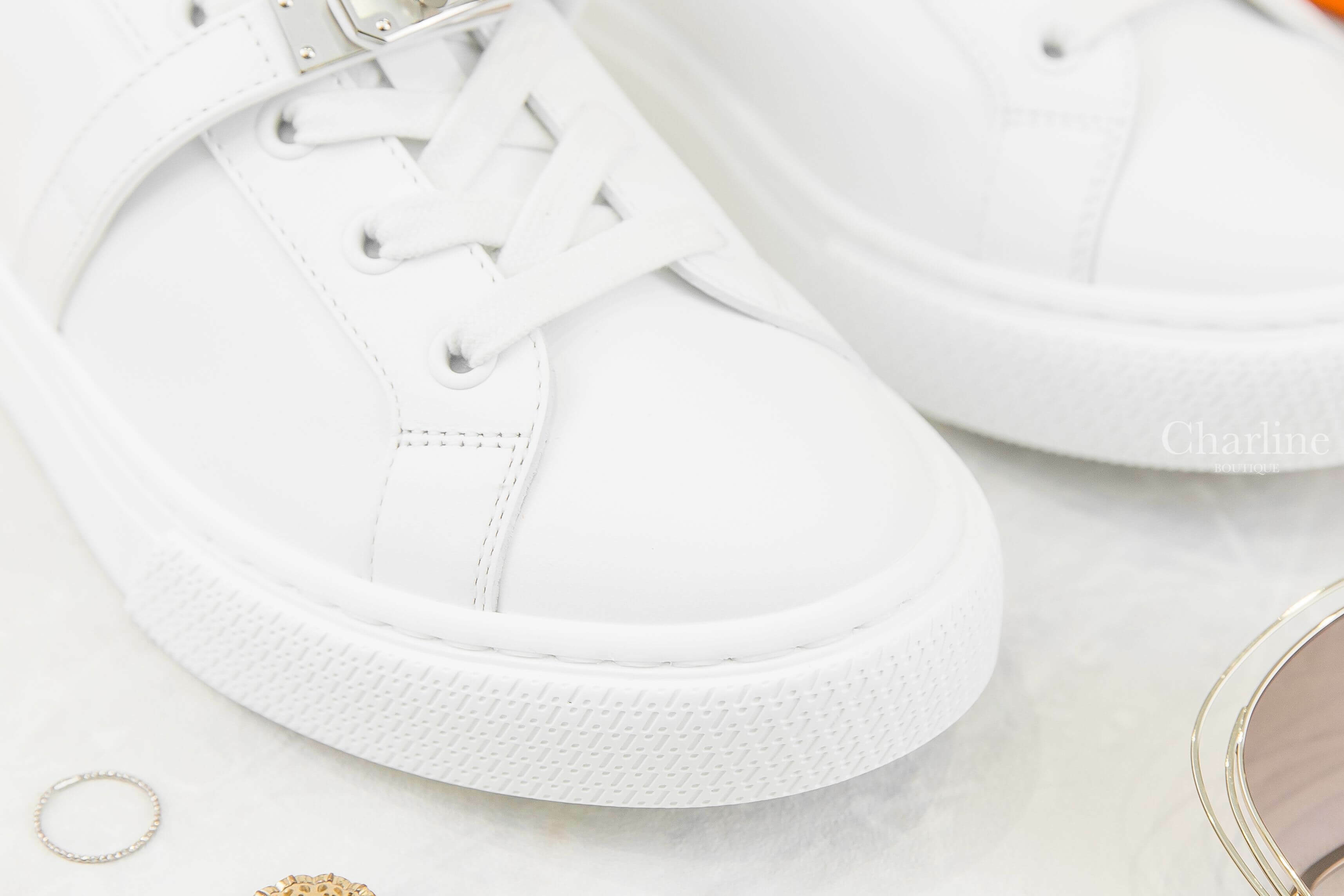 Hermès Day Sneaker 白色銀釦小牛皮運動鞋