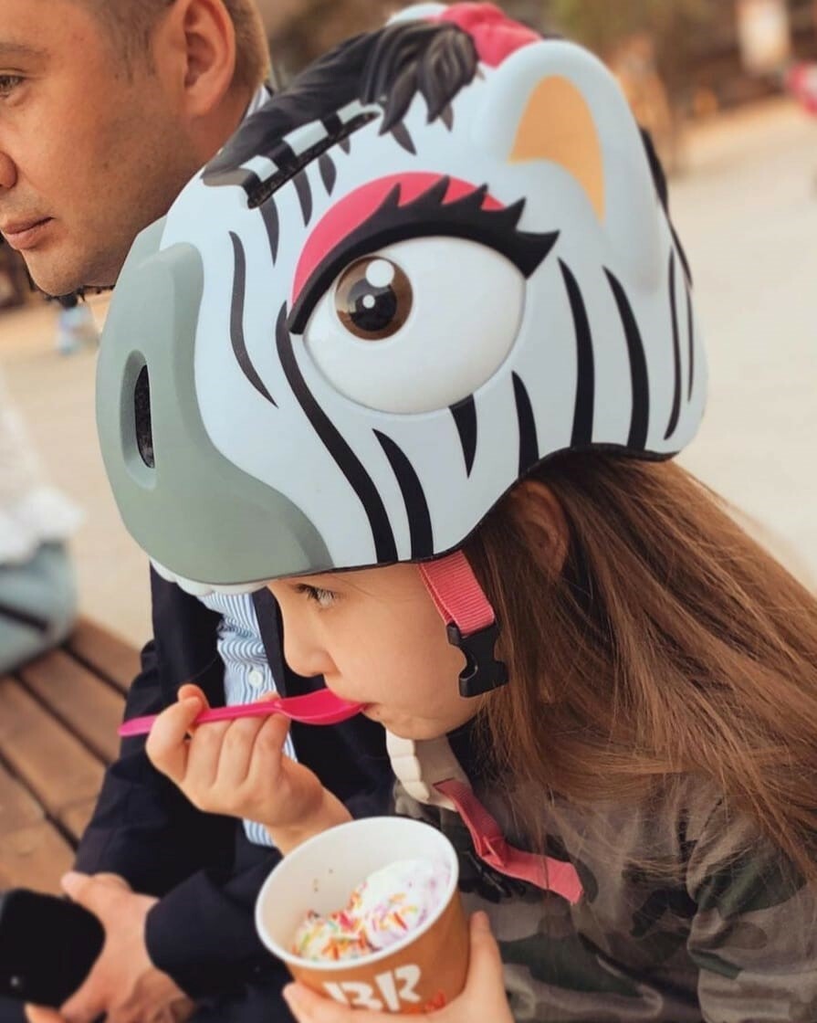 Crazy Safety 班馬安全帽