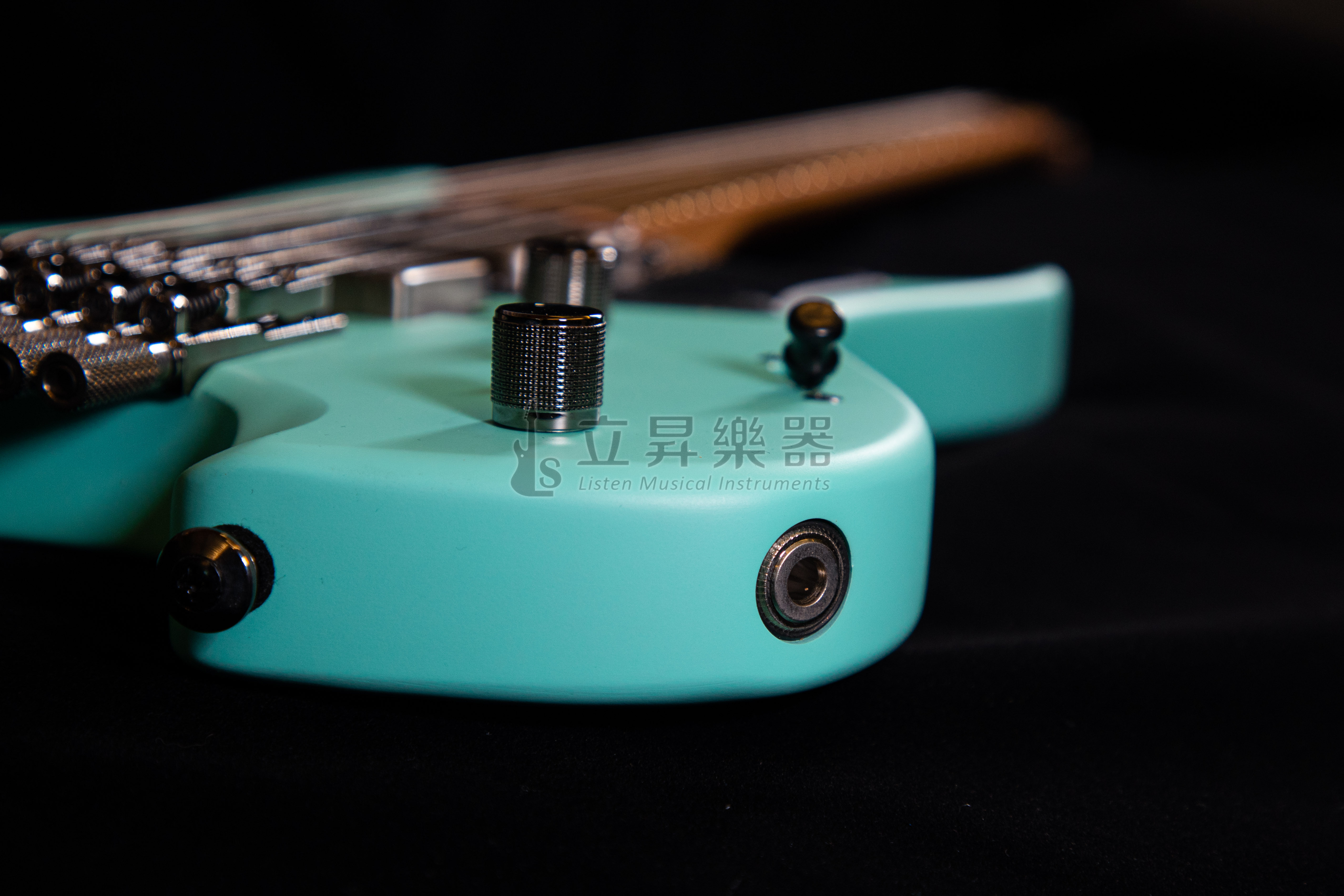 Ibanez Ibanez Q54-SFM 無頭琴 電吉他 霧面泡沫綠色 3拼烘烤楓木/非洲玫瑰木琴頸 單單雙 螢光側點鑲嵌 第 4 張圖片｜三峽吉他 / Bass