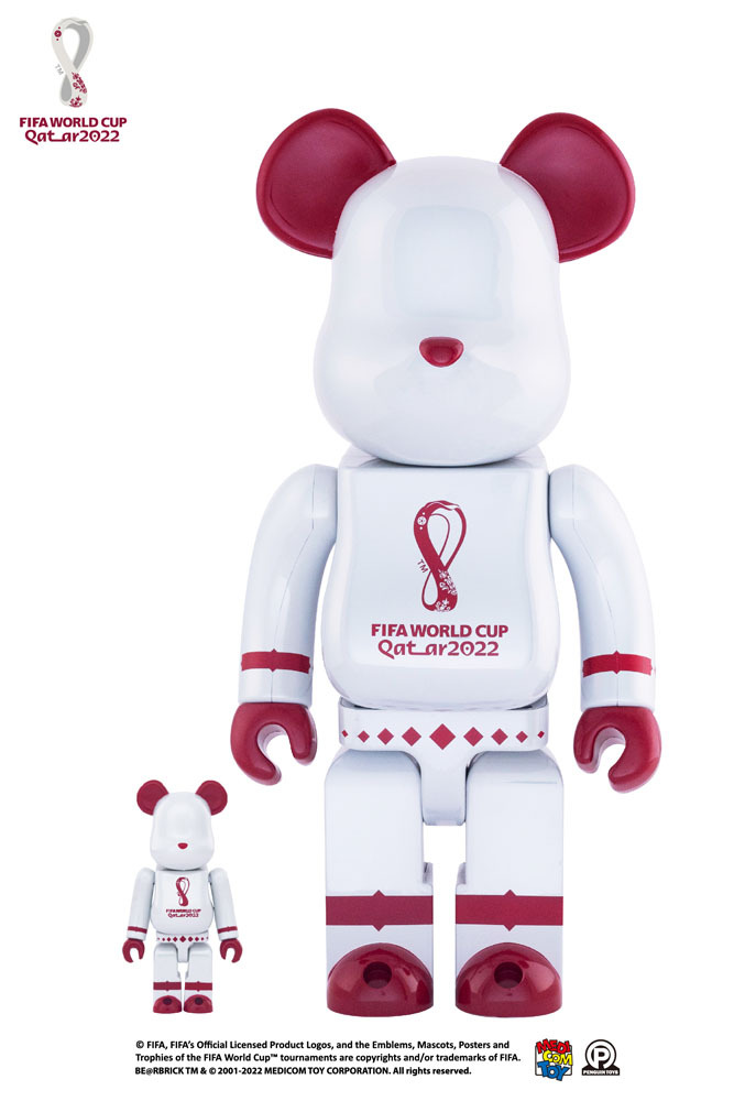 現貨 BE@RBRICK OFFICIAL LICENSED PRODUCT OF FIFA WORLD CUP QATAR 2022™ 【CHROME WHITE 100% & 400% 】
