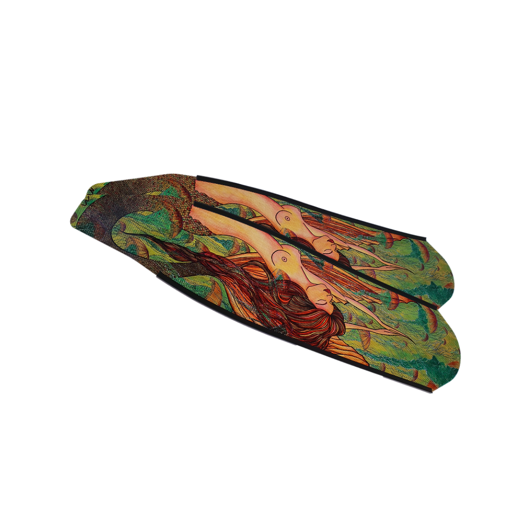 ▲DiveR 全碳纖維長蛙板-裸女之愛(綠)