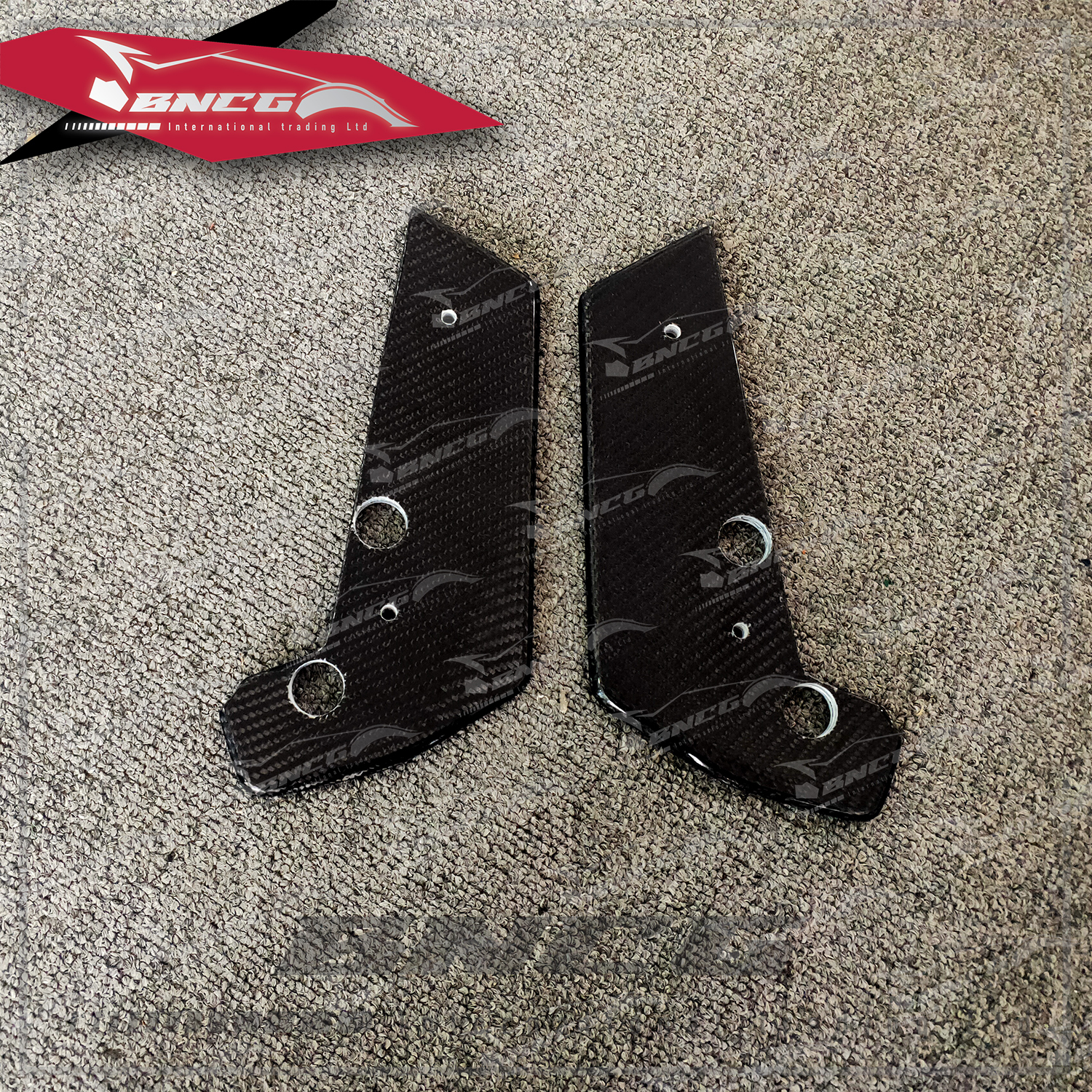 豐田 Toyota GR YARIS 暴力鴨 2020+年 碳纖維 外觀件 空力套件 INNOVATION款 後保桿 包角