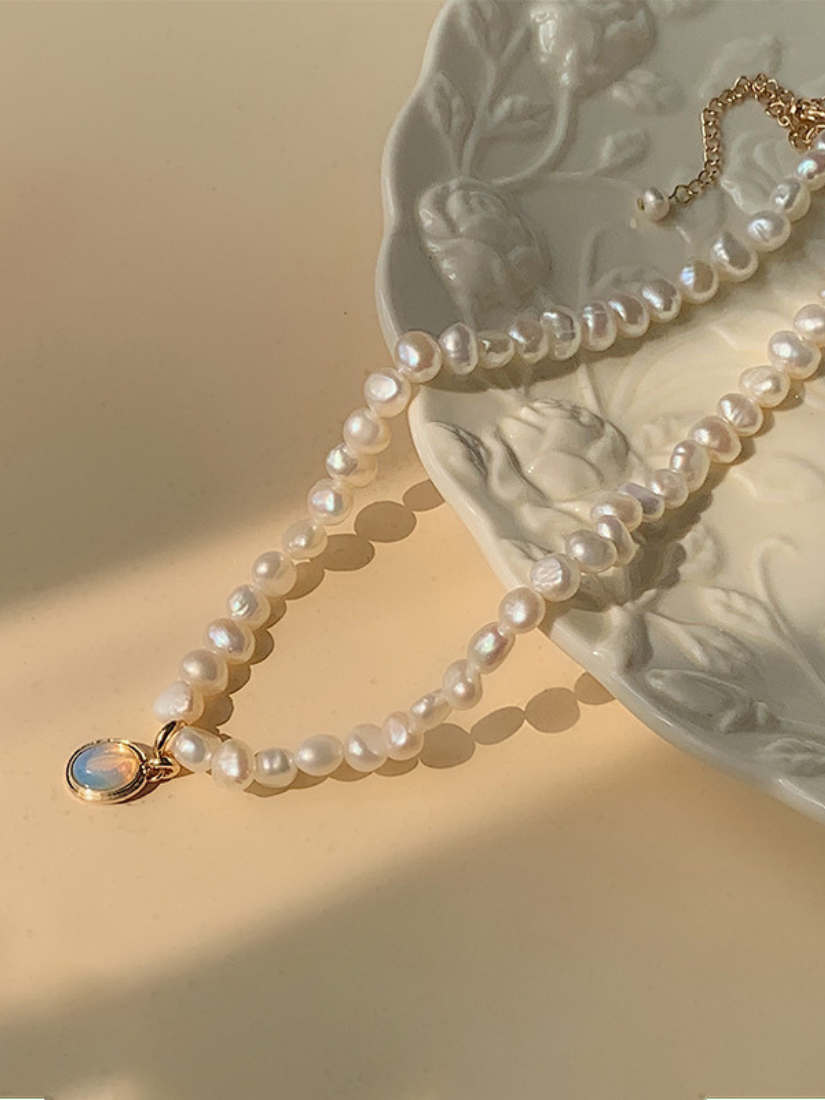 奧茲國｜法式復古巴洛克淡水珍珠月光石鎖骨鍊