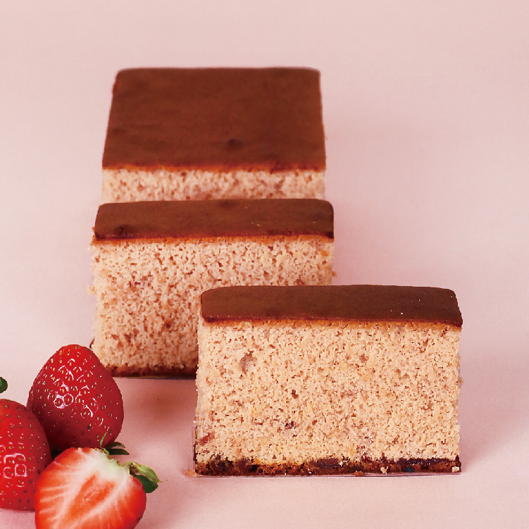 草莓長崎蛋糕（蛋奶素含酒）