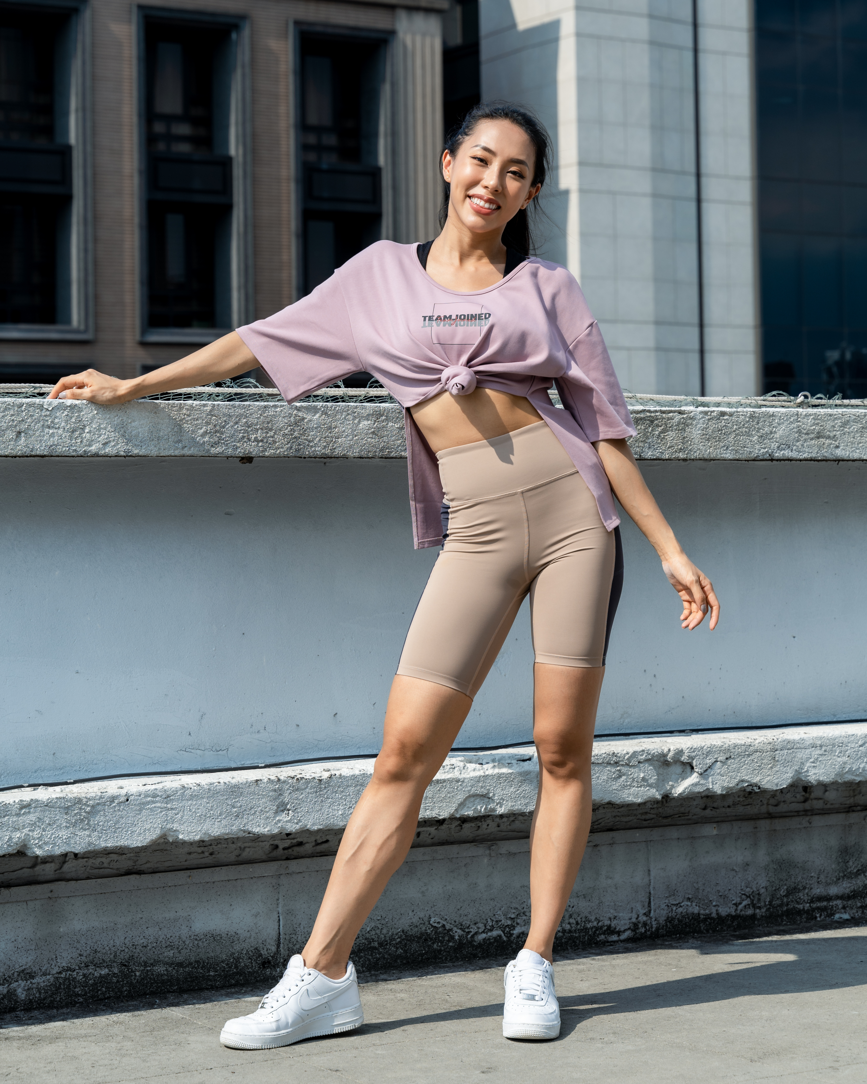 TeamJoined 不規則寬版上衣 女裝 運動風穿搭