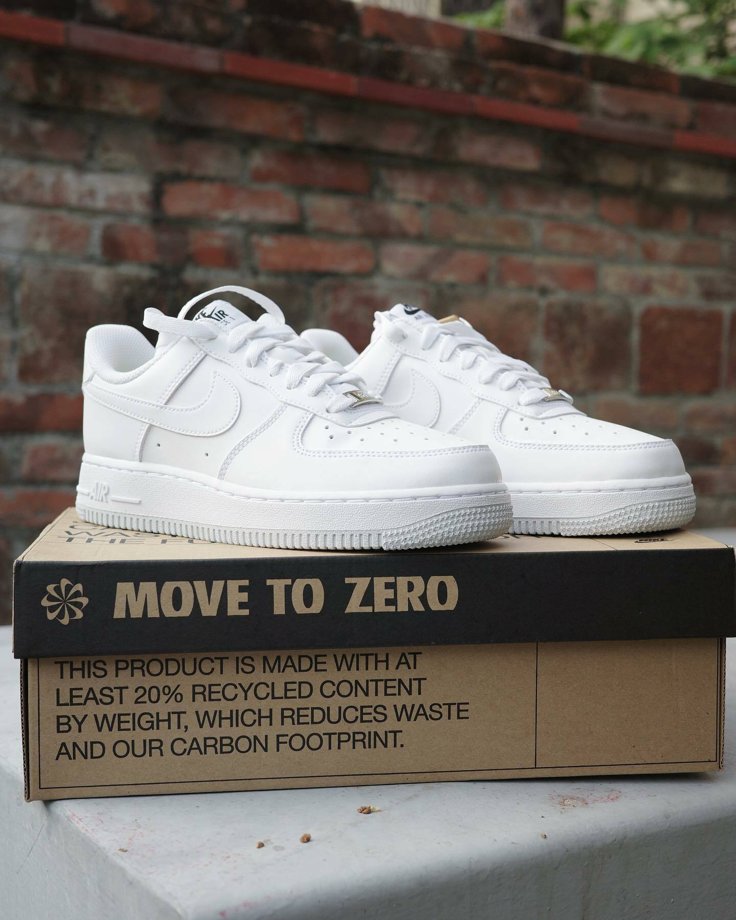 NIKE AIR FORCE 1 LOW next nature 環保材質 女款 全白 灰底 DC9486-101