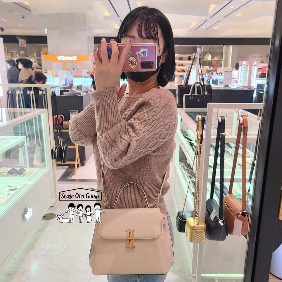 J.ESTINA ●JOELLE MUAH MD bag Ivory J.ESTINA】JOELLE MUAH MD Satchel BR サッチェルバッグ送料込