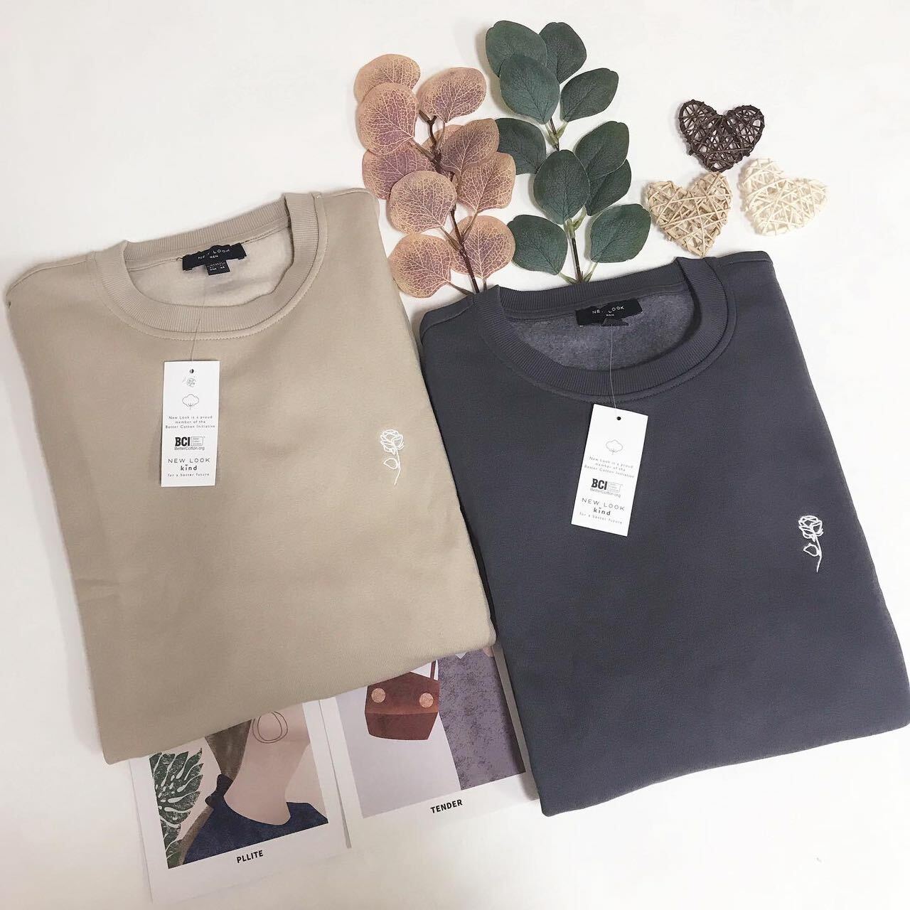 NEW LOOK ROSE LOGO SWEATSHIRT