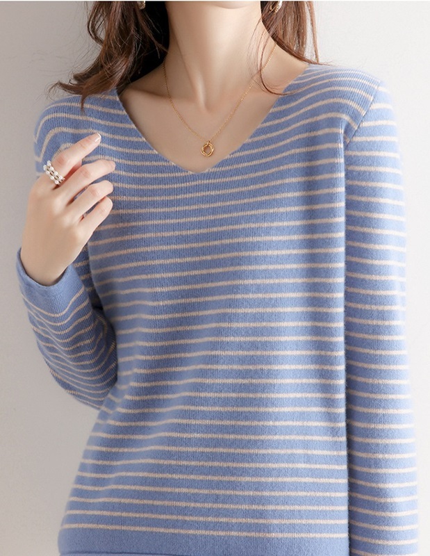V領細條紋針織上衣 六色