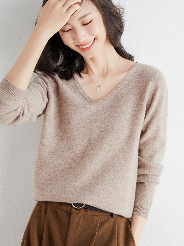 【零碼出清不退換】V領純色針織上衣 十二色