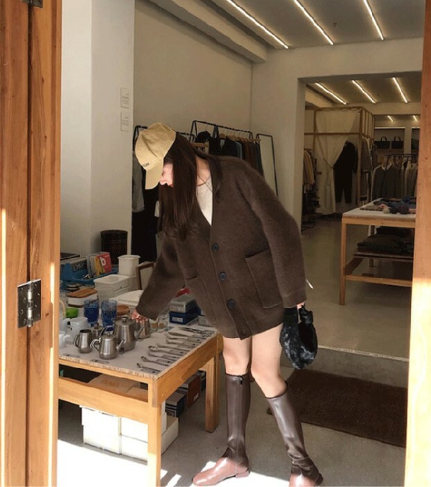 ᴷᴼᴿᴱᴬ 🇰🇷 <現貨> 日系軟呼呼長絨毛開襟外套