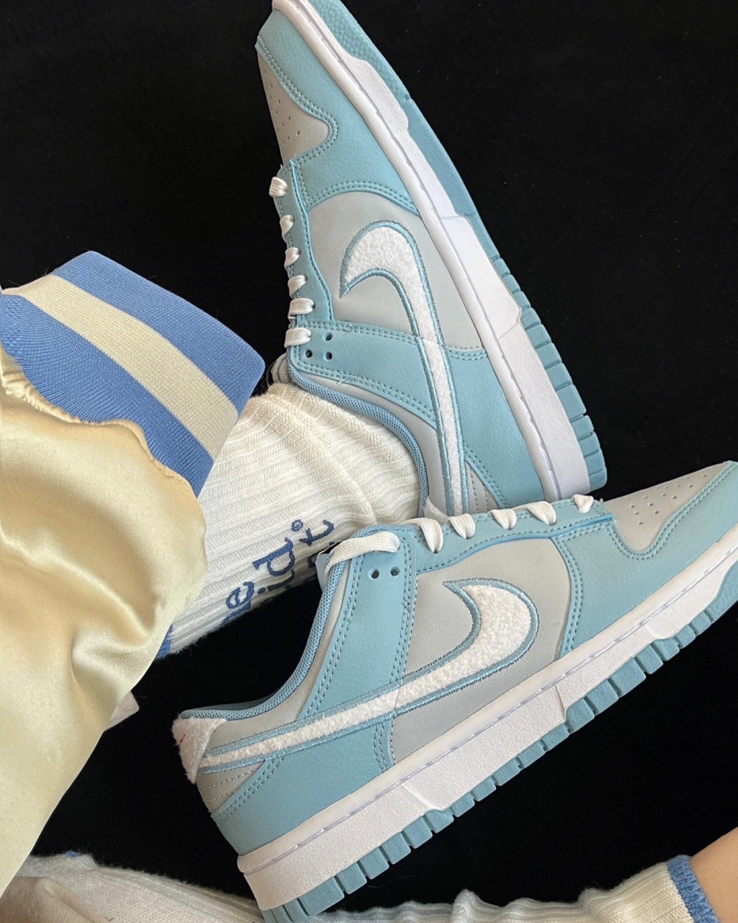 NIKE DUNK LOW 冰雪奇緣❄️ 灰藍 棉絨 絨毛 / 預購