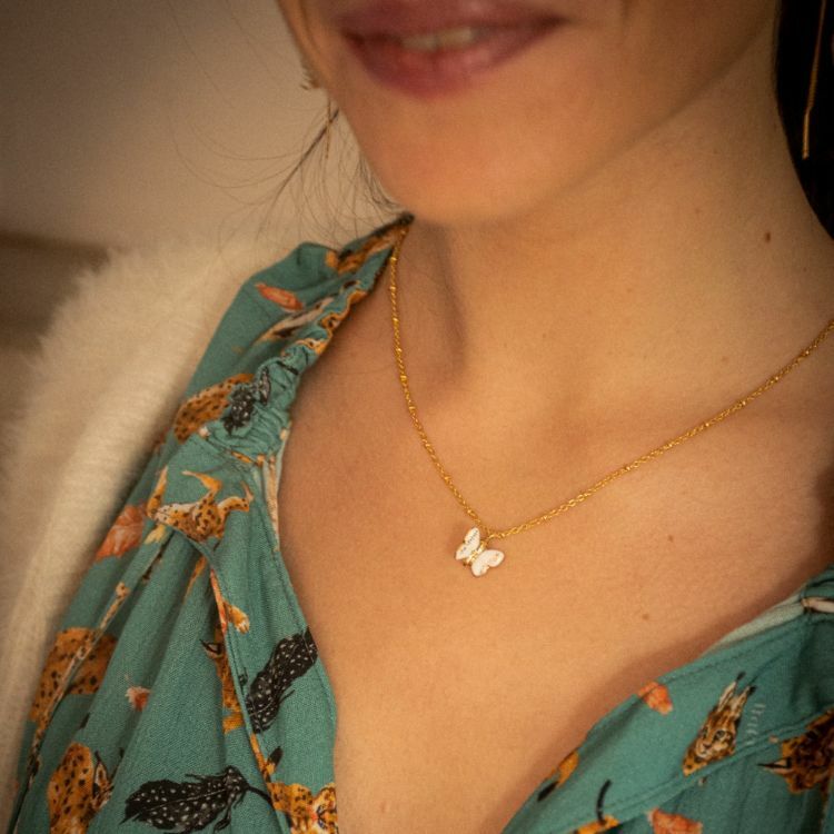 NACH 如蝶翩翩瓷項鍊