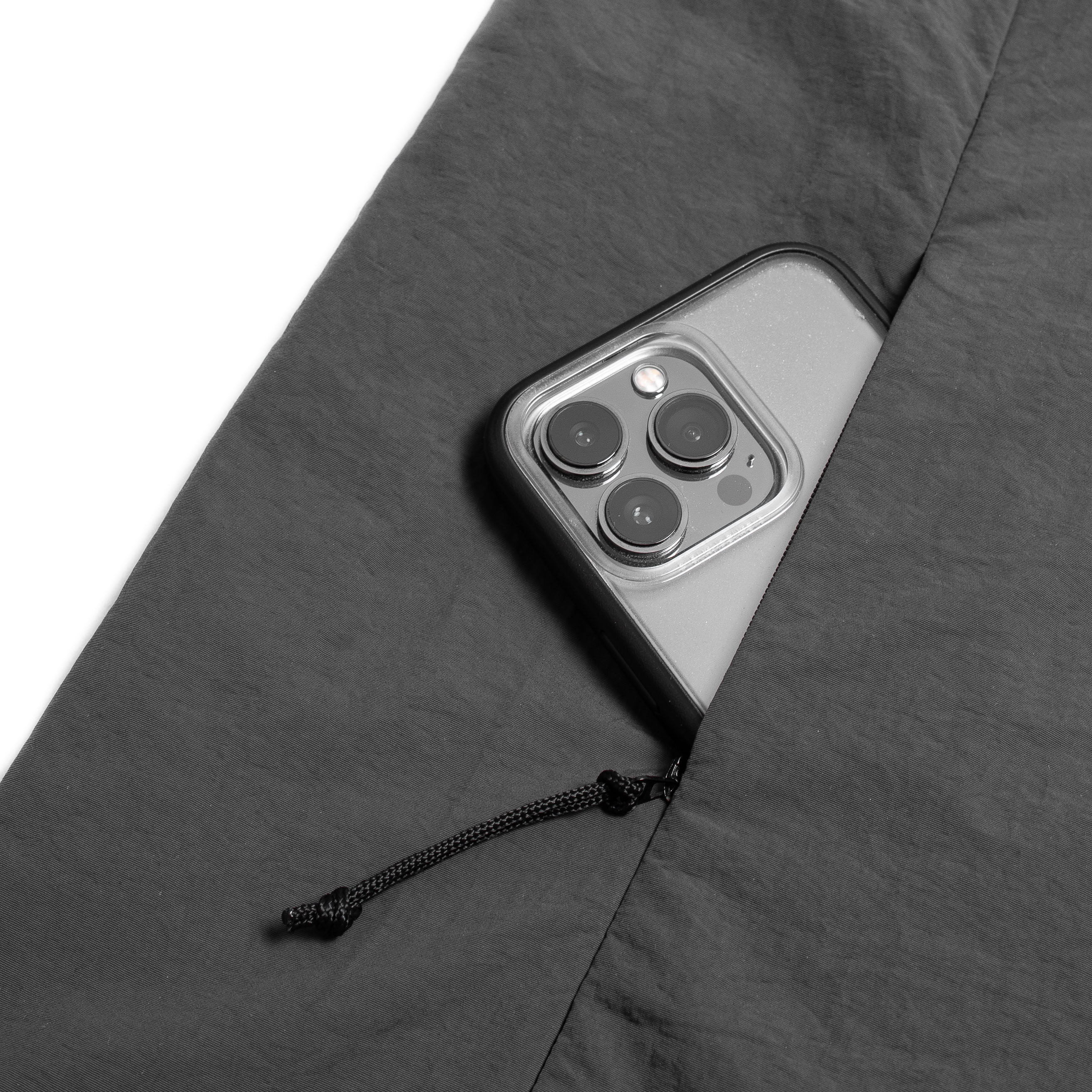 PERSEVERE WATER-REPELLENT SWEATSHIRT - IRON GRAY PERSEVERE WATER-REPELLENT SWEATSHIRT - IRON GRAY
