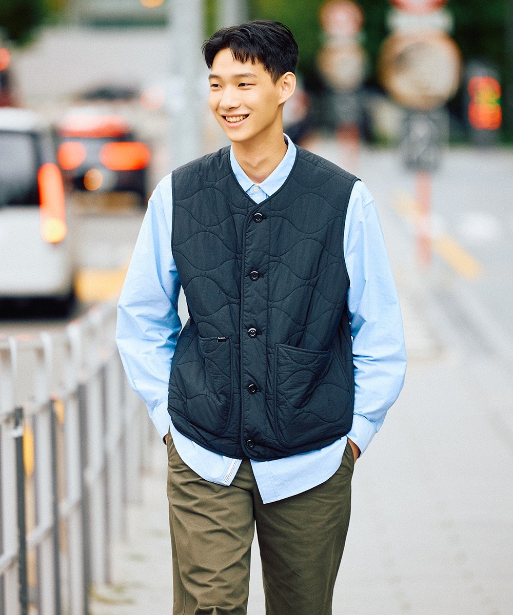 COVERNAT 短款絎縫背心 黑色