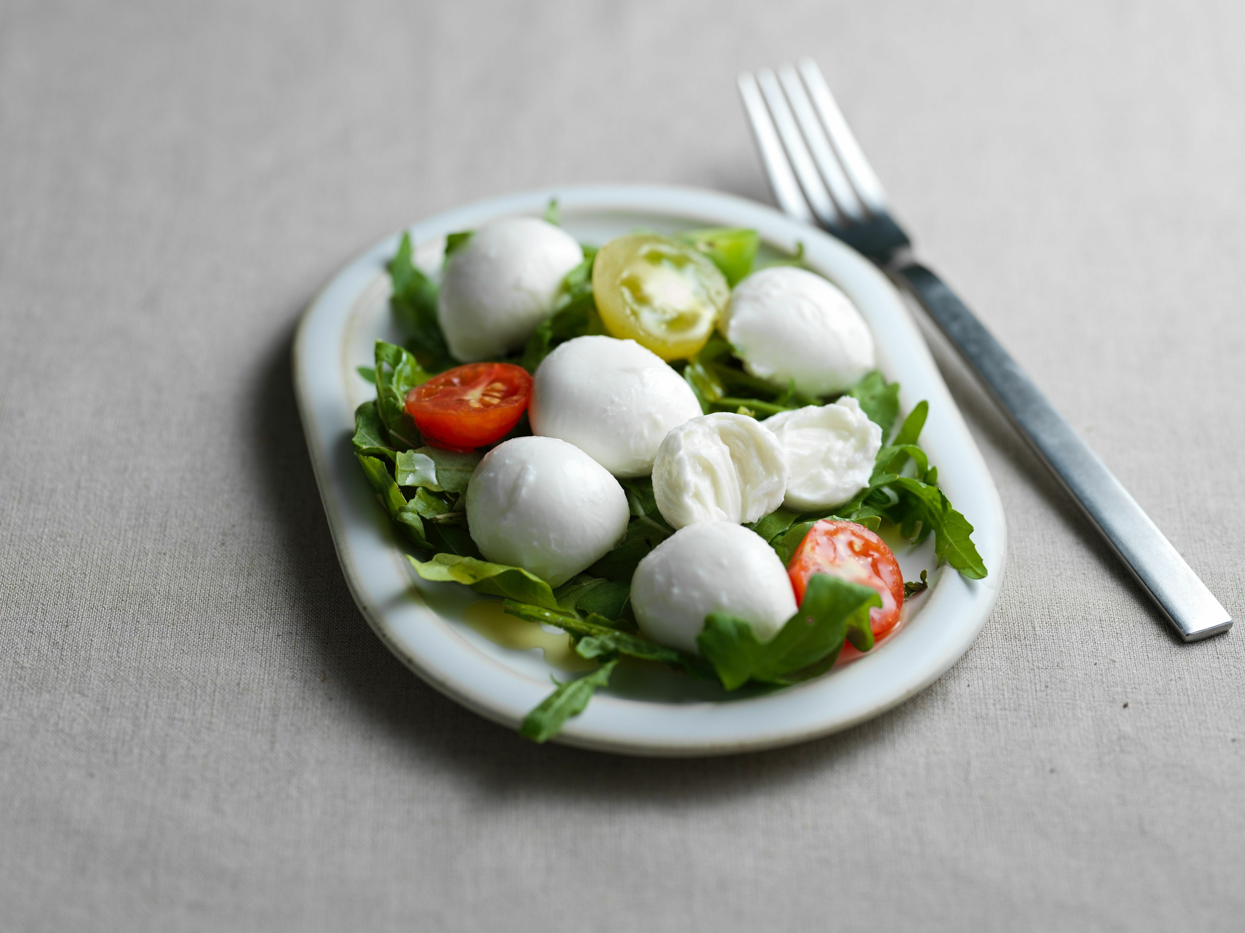 一口吃莫札瑞拉 150克