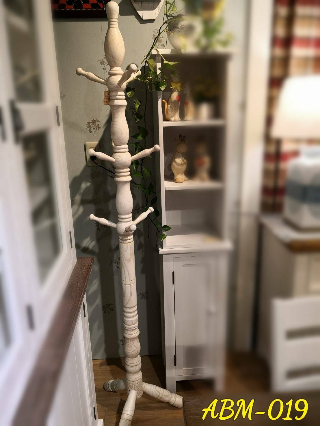 衣帽架-拉絲金[ABM-019]