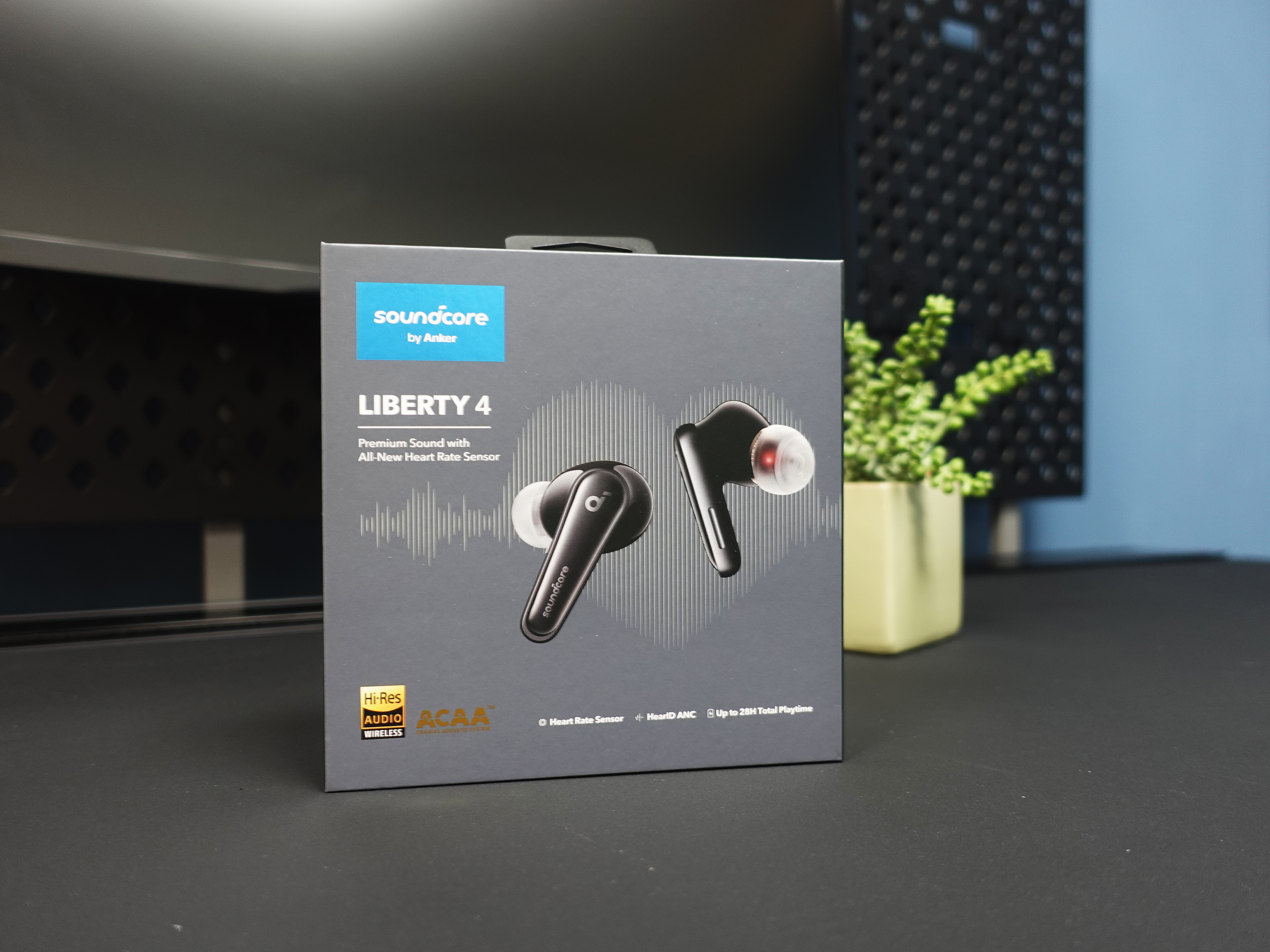 【開箱評測】Liberty 4 來了，旗艦機的這項實測絕了！全新功能心率監測、空間音訊模式