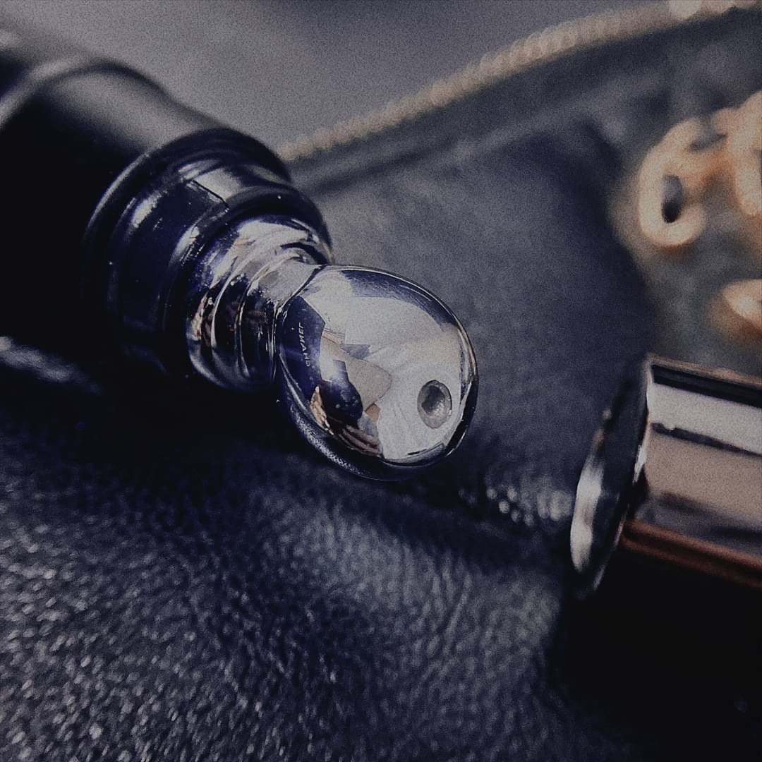 現貨供應🔥Holy white眼唇精萃