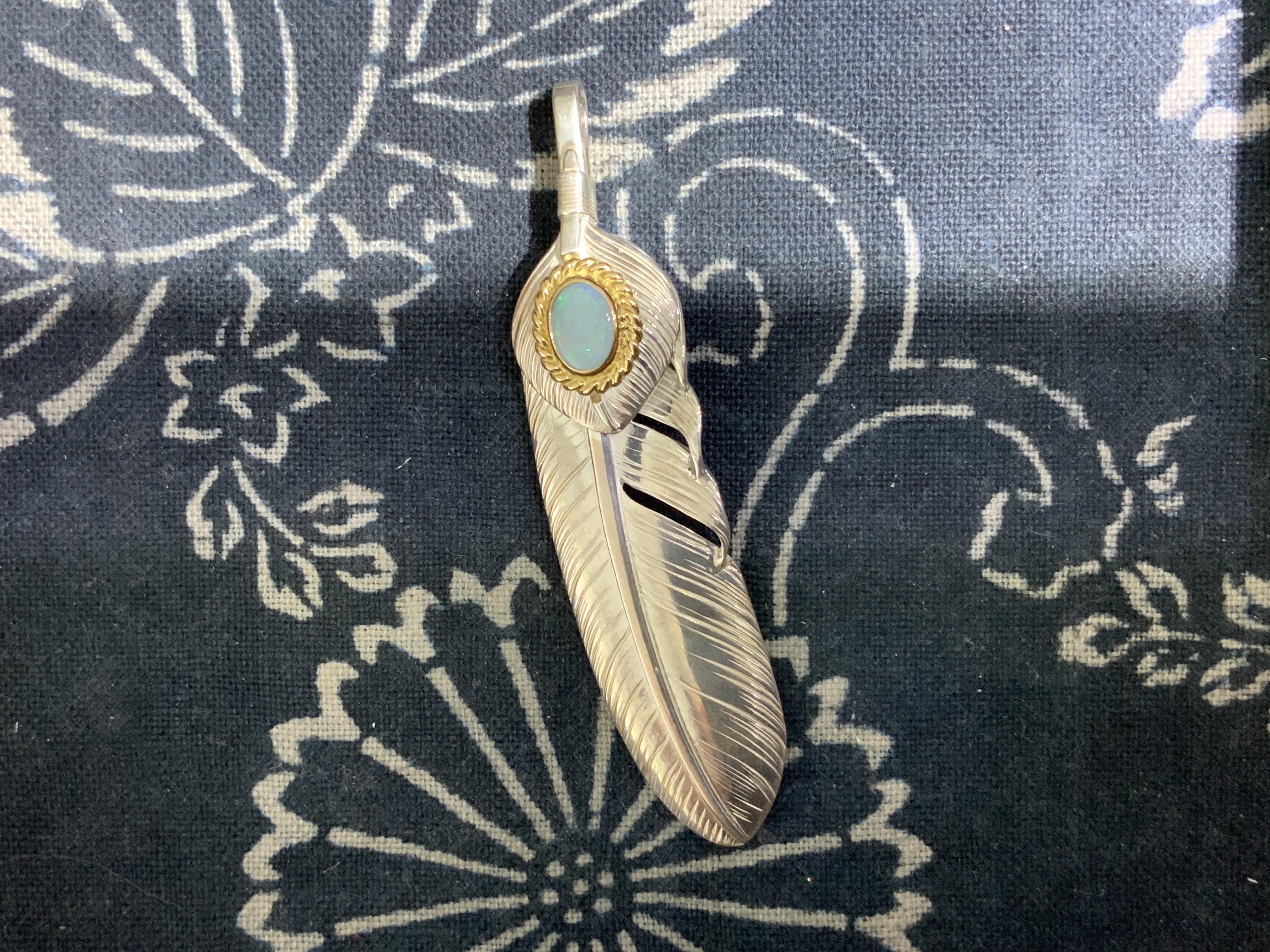 上銀金繩Opal Feather L