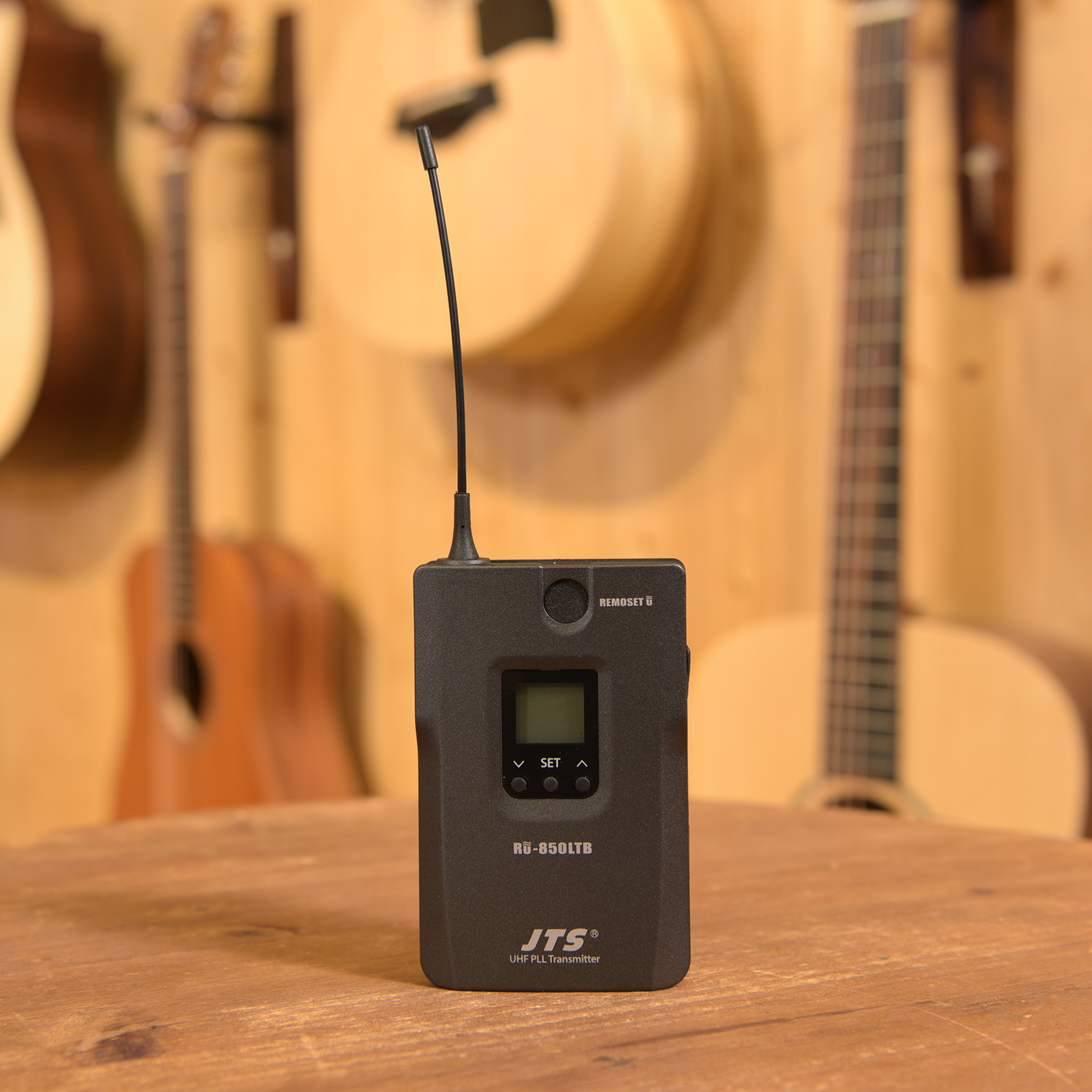 台灣 JTS RU-850LTB 腰掛式發射器