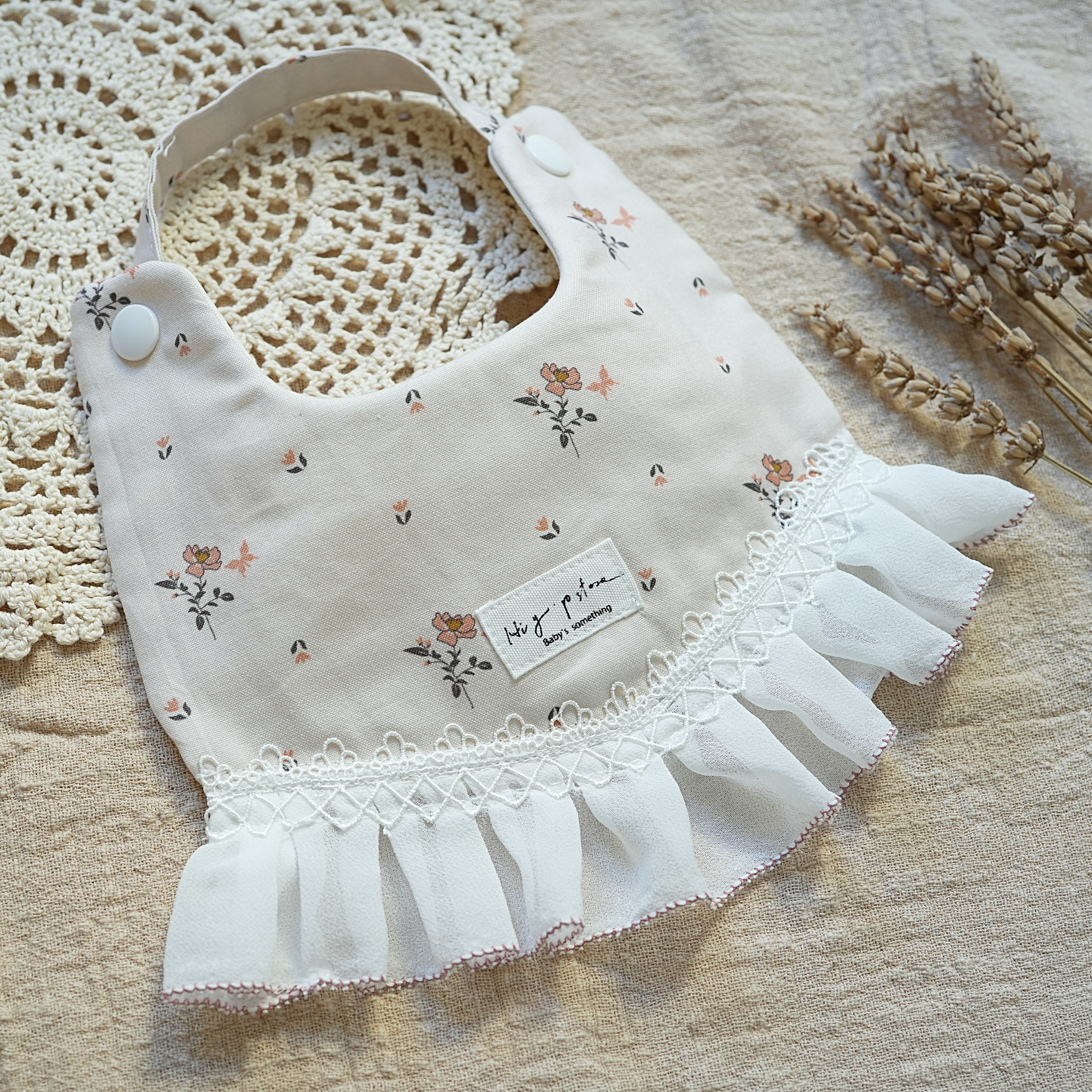 Hi Y.P store-手作圍兜-小花蝶影