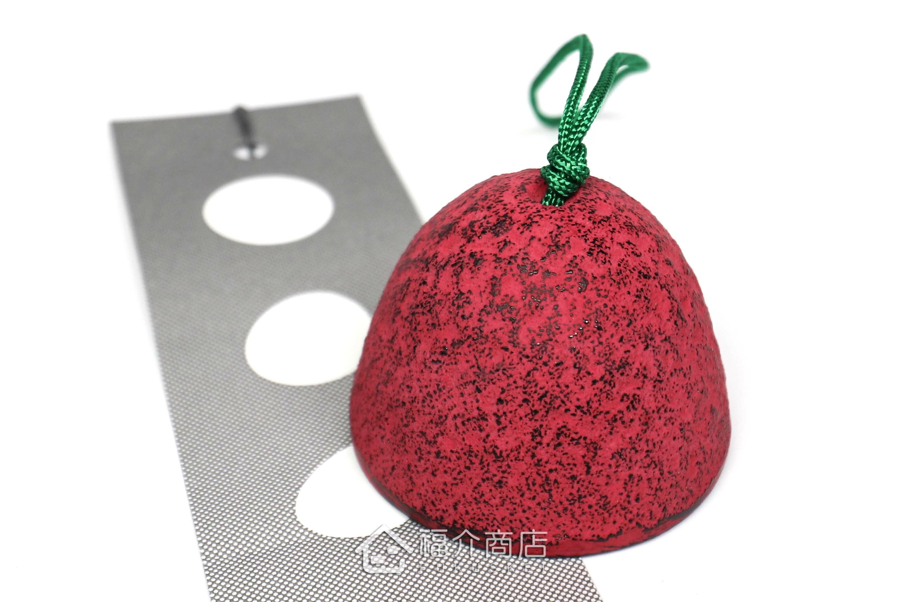 粉紅色的鑄鐵風鈴