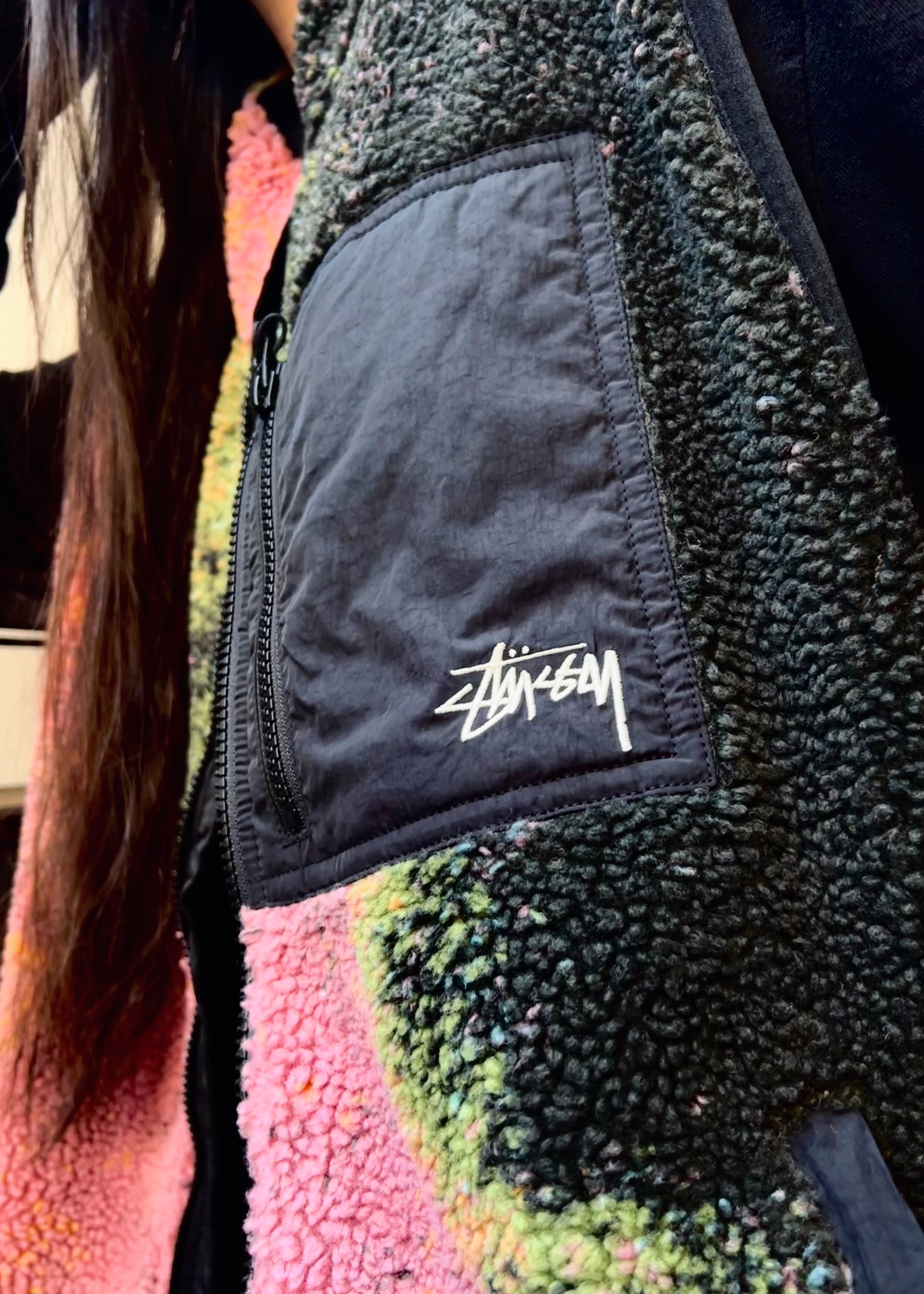 STUSSY JACQUARD DYE SHERPA VEST - BERRY 渲染背心118503