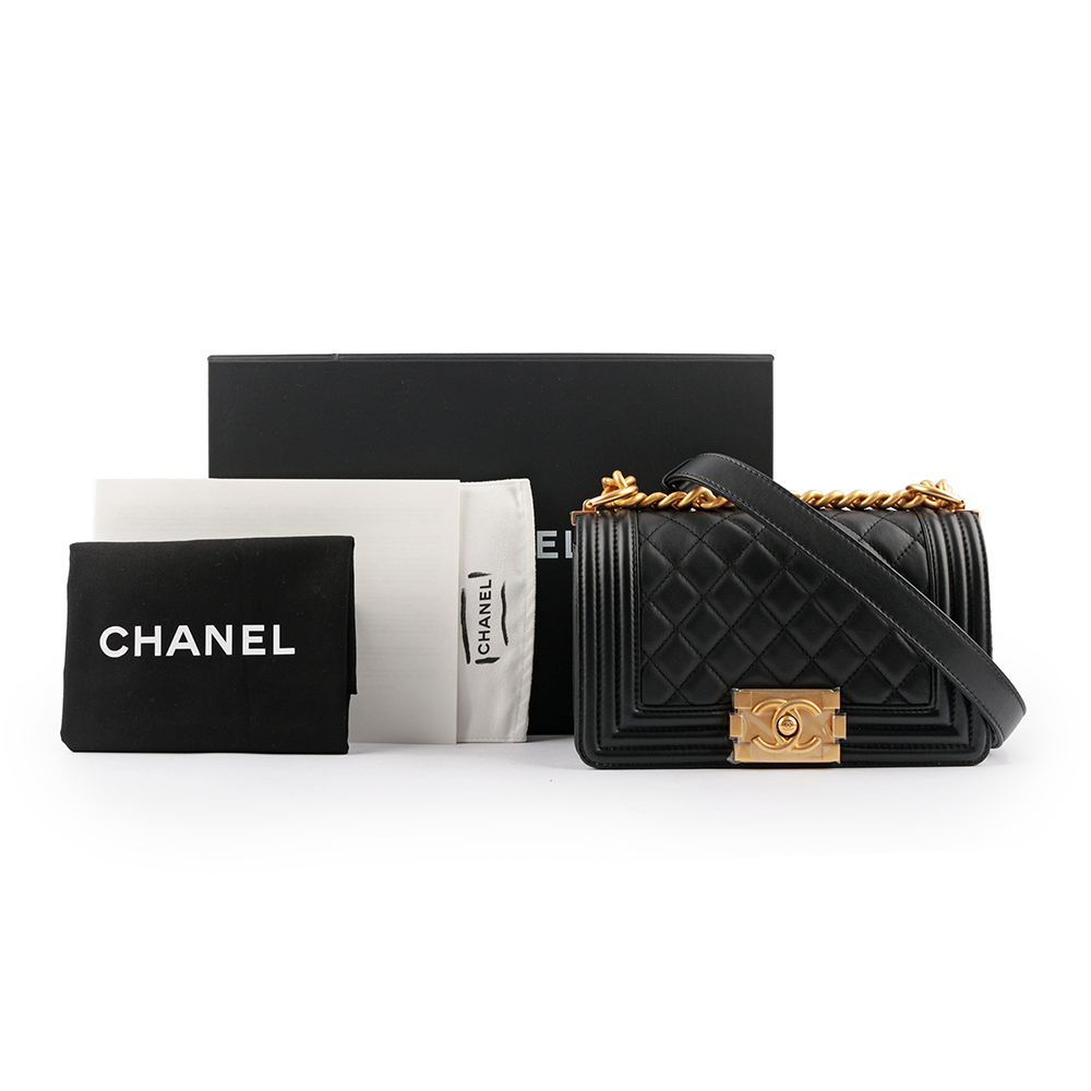 【CHANEL】經典金釦小牛皮 Boy Chanel 20cm (黑色)