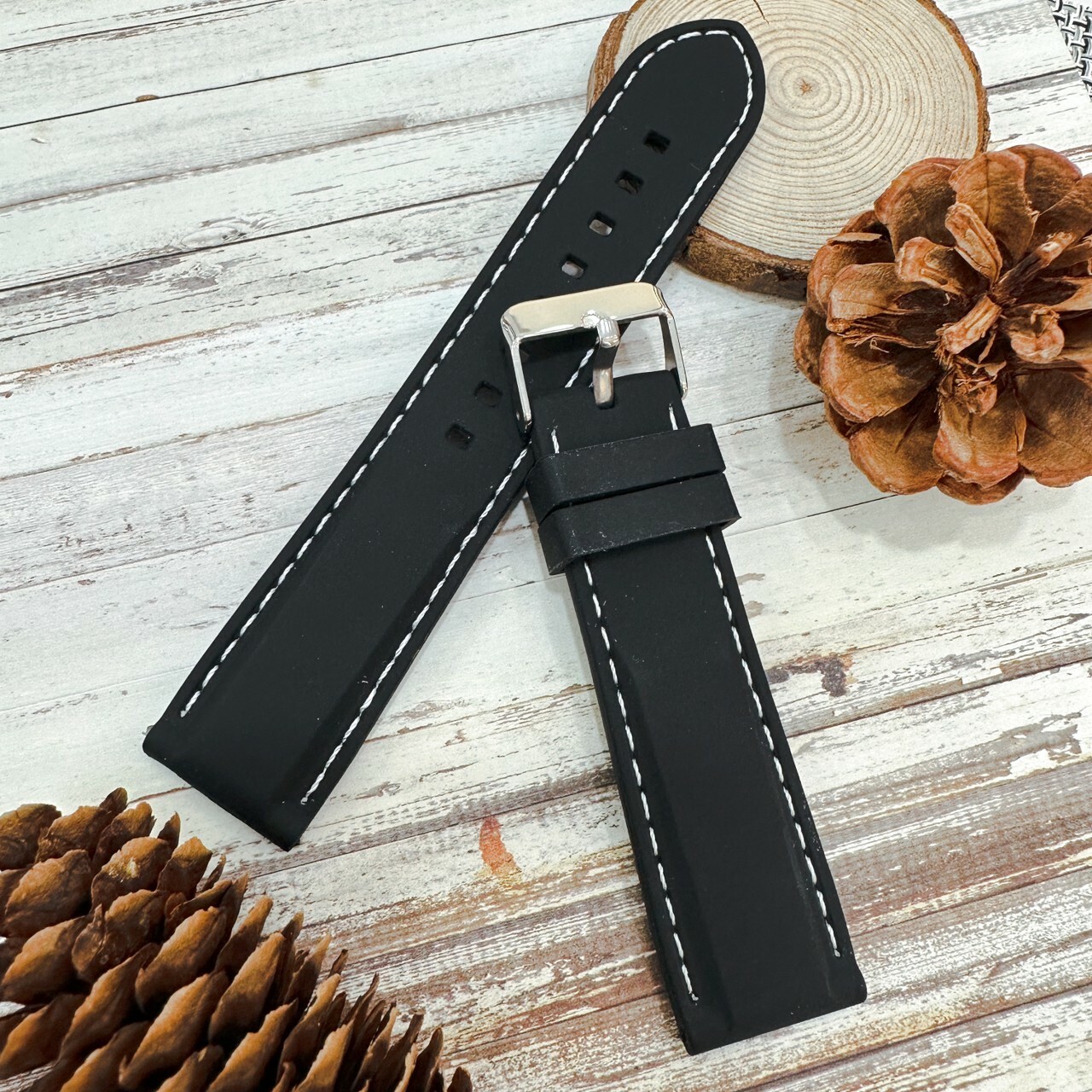 【矽膠帶】車縫線矽膠錶帶 白線 / 紅線 (20mm~24mm) 現代鐘錶