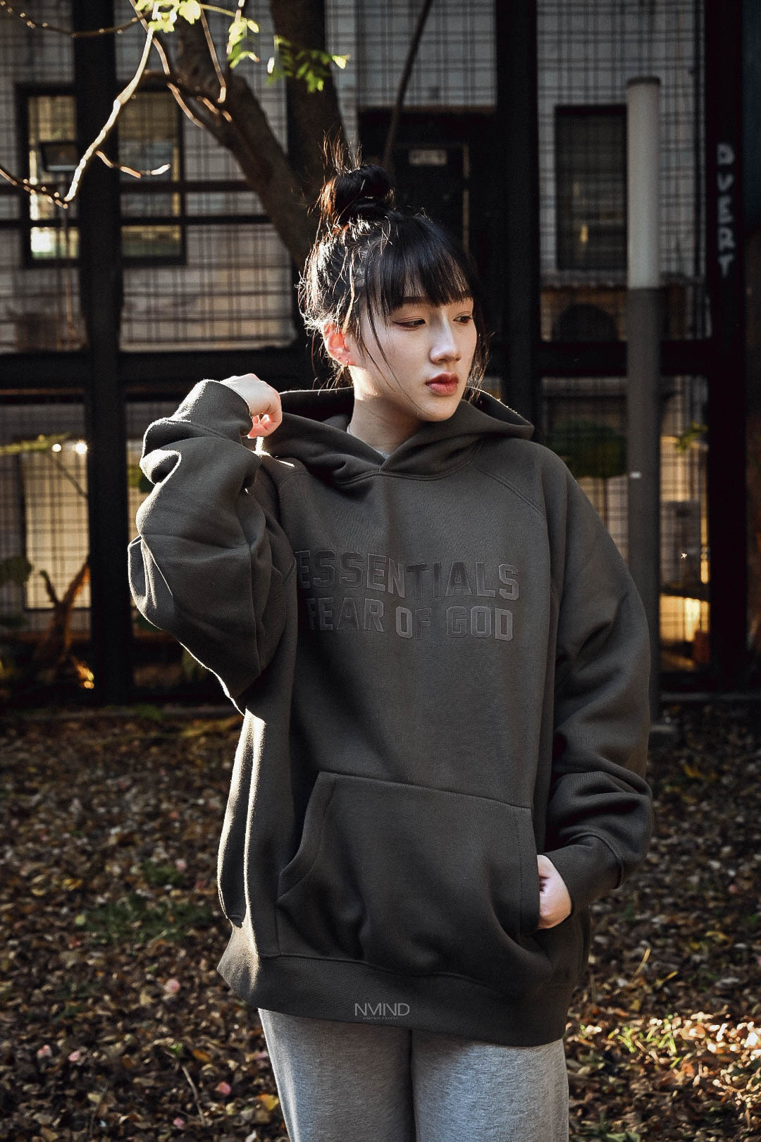 ESSENTIALS 帽TEE 巧克力/石灰黑/檸檬黃