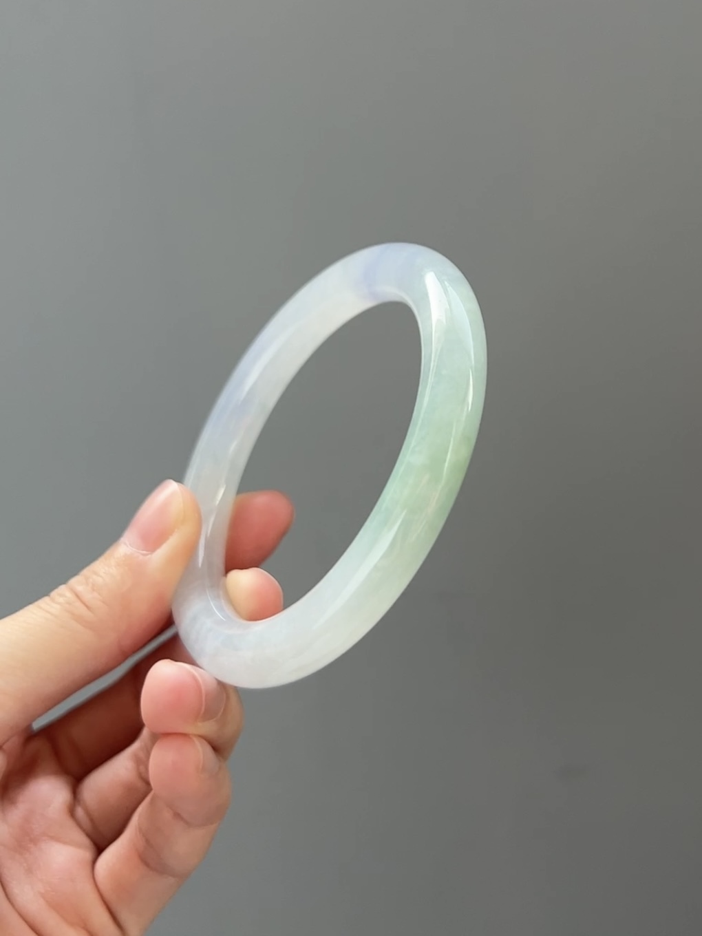 收藏級冰種春彩翡翠手鐲