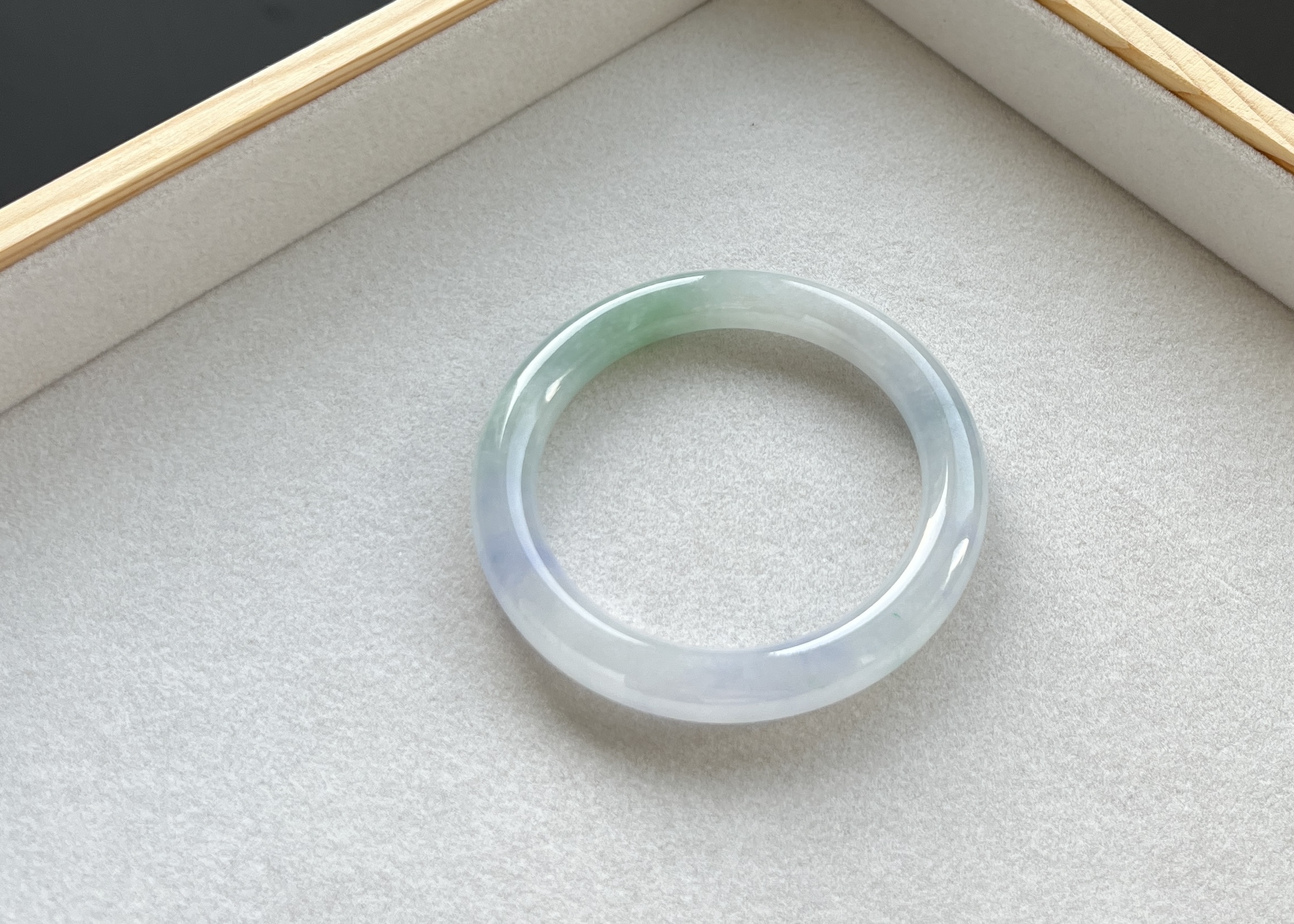 收藏級冰種春彩翡翠手鐲