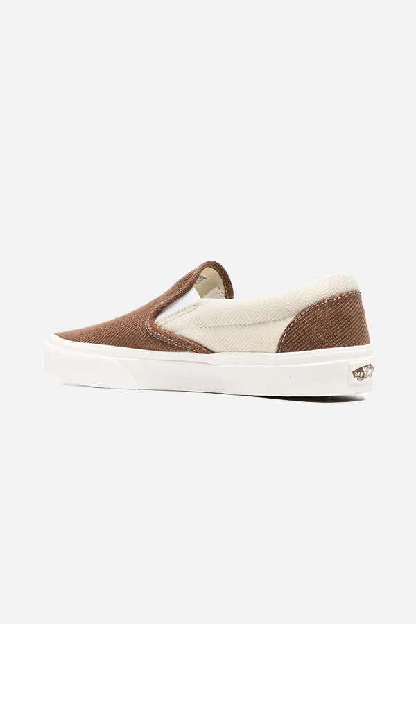 VANS - 斜紋布料休閒鞋