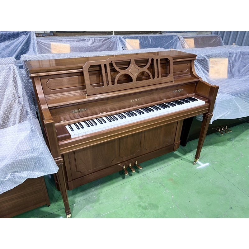 嚴選鋼琴  KAWAI-KL11WI  歐式復古 鏤空雕花譜架 中古鋼琴 二手鋼琴 線上選琴 漢麟樂器 鋼琴店 保固