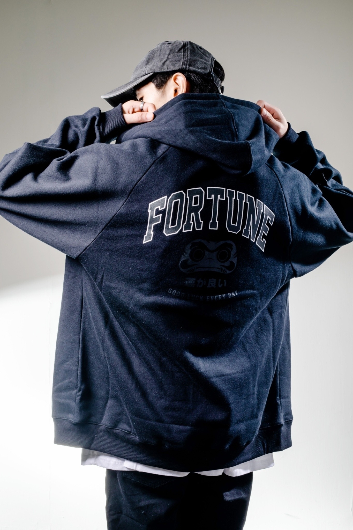 XCTRL 好運每一天連帽外套-黑