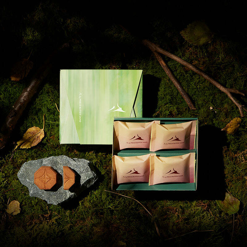 八 by Press Butter Sand｜紅豆