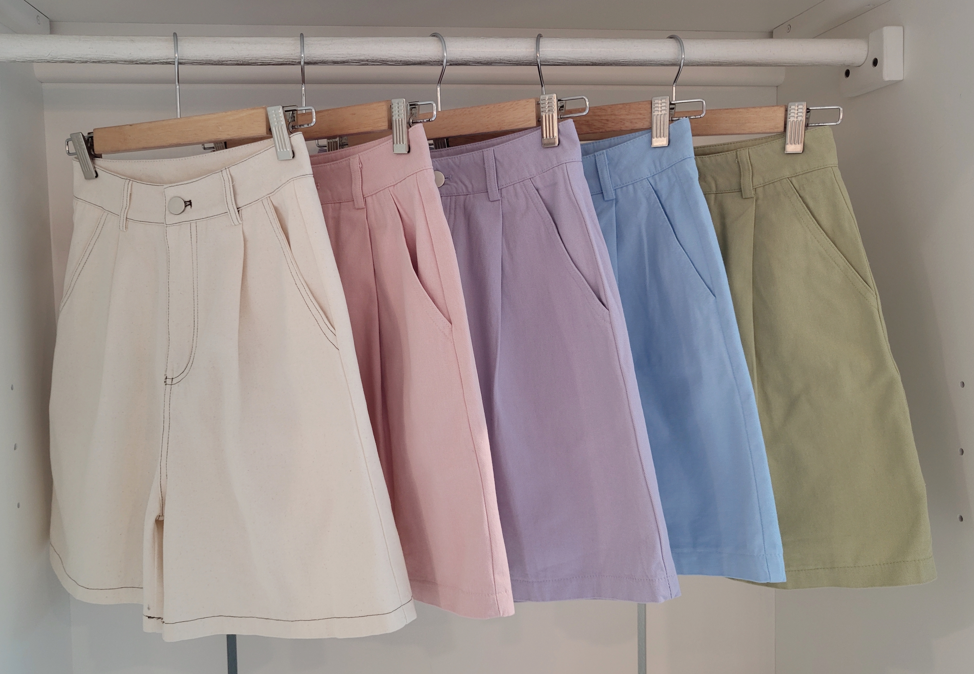 HIGH WAIST ALINE SHORTS