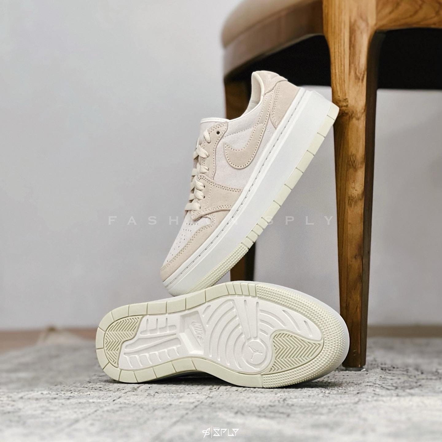 W Air Jordan 1 Low Elevate 燕麥 米灰 厚底 DH7004-101