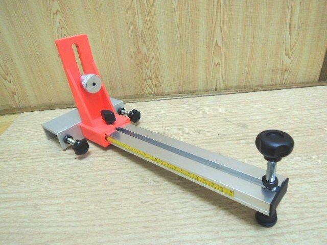 ＊中崙五金【缺貨中】雷射水平儀 專用壁架 木工壁架 懸掛壁架 輕鋼架壁架 可自由調整高度