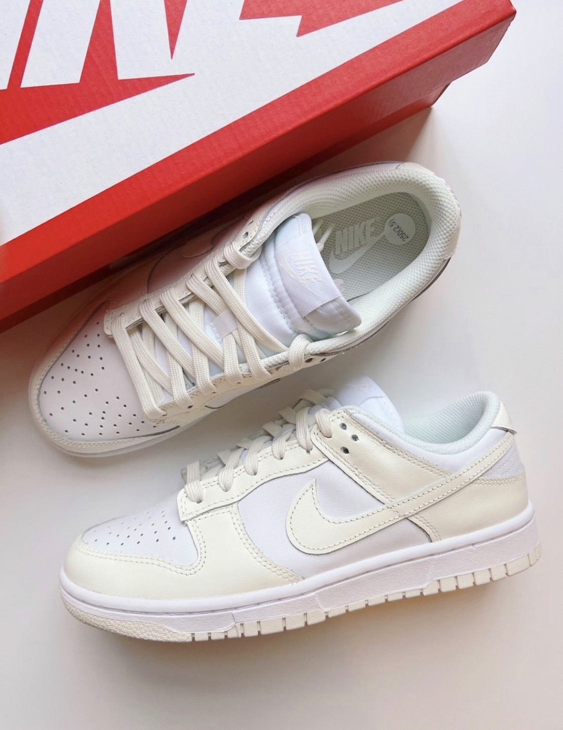 <線上SALE❤️‍🔥>Nike Dunk Low "White Sail" 奶油黃