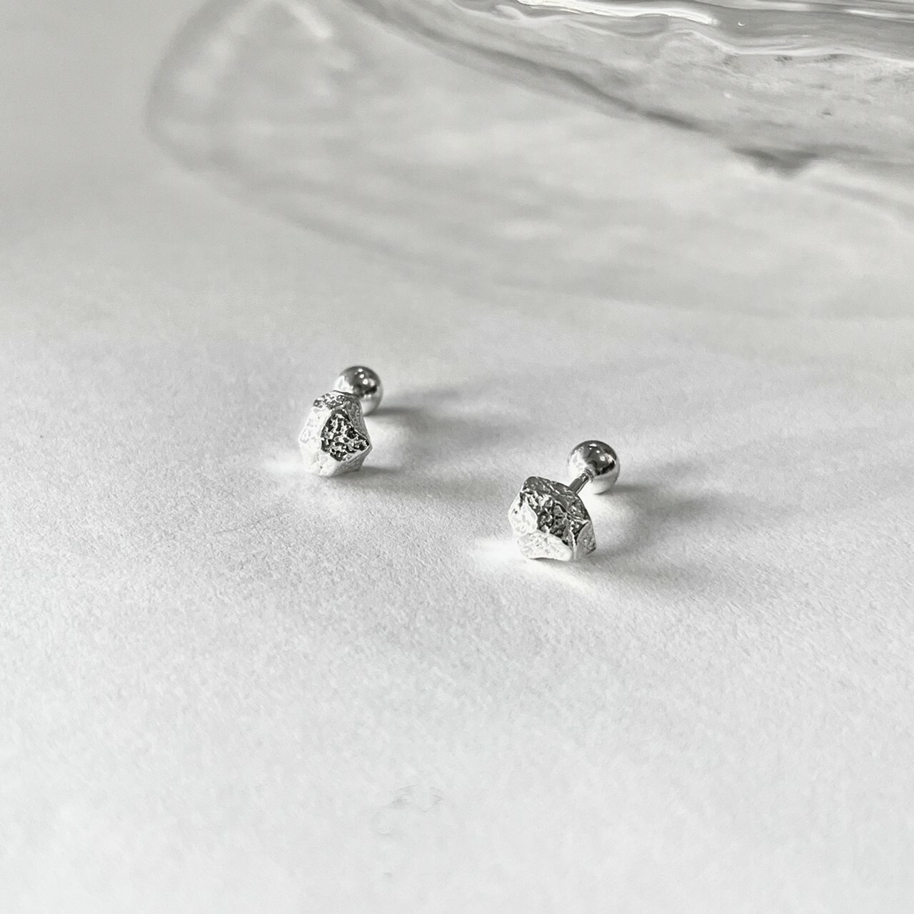 |簡約|礦石 • 轉珠耳環 • 純銀耳針 • 睡覺可戴 • 可碰水 S925