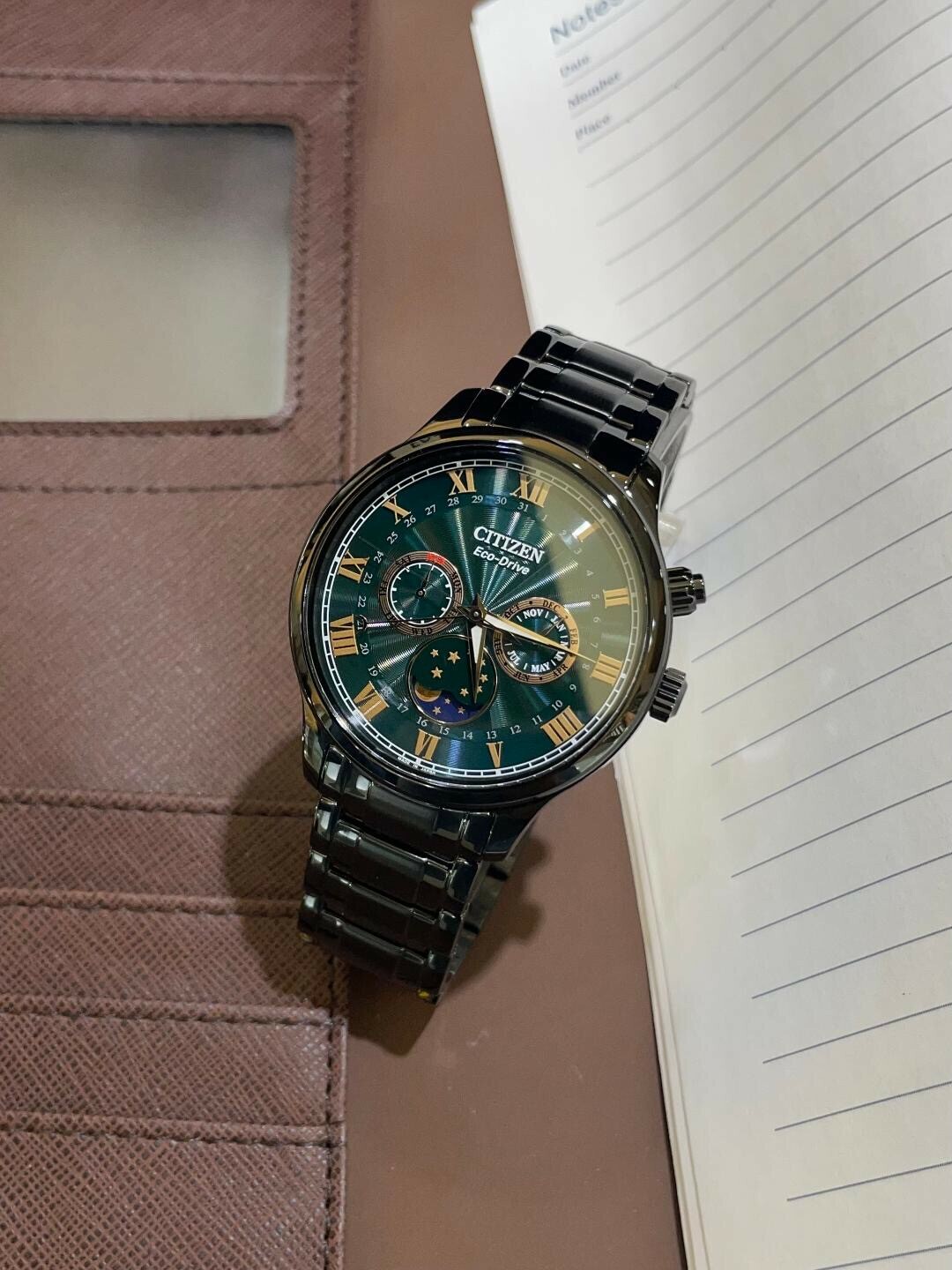 【CITIZEN 星辰】經典月相盈虧光動能黑鋼帶男錶 AP1055-87X 42mm 現代鐘錶