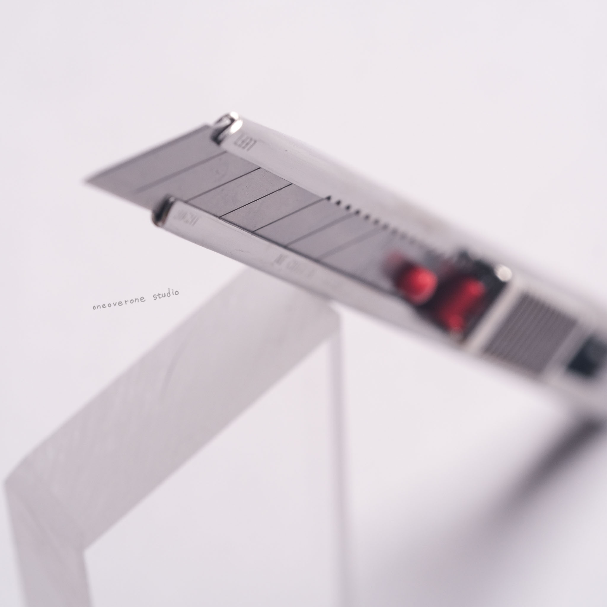 極簡設計美工刀/NT CUTTER/JAPAN