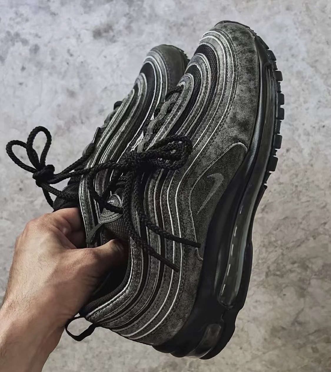 COMME des GARÇONS HOMME PLUS × AirMax 97 Nike Air Max 97 Comme des Garcons Homme Plus Glacier Grey