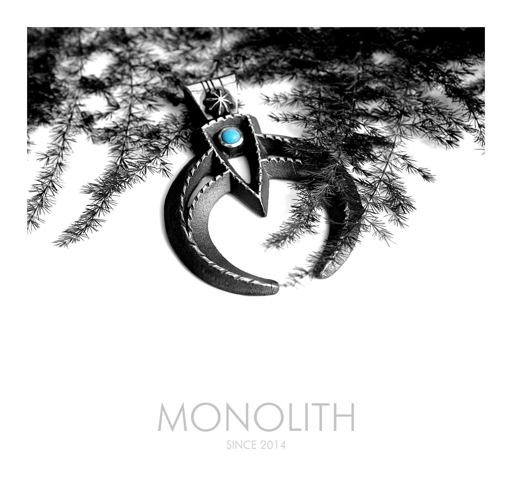 沙鑄風格月牙【吊墜】