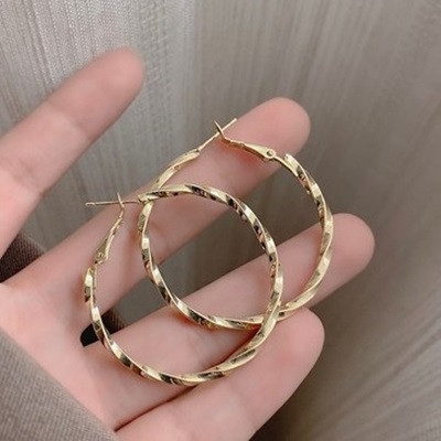 金屬圈圈耳環 兩色