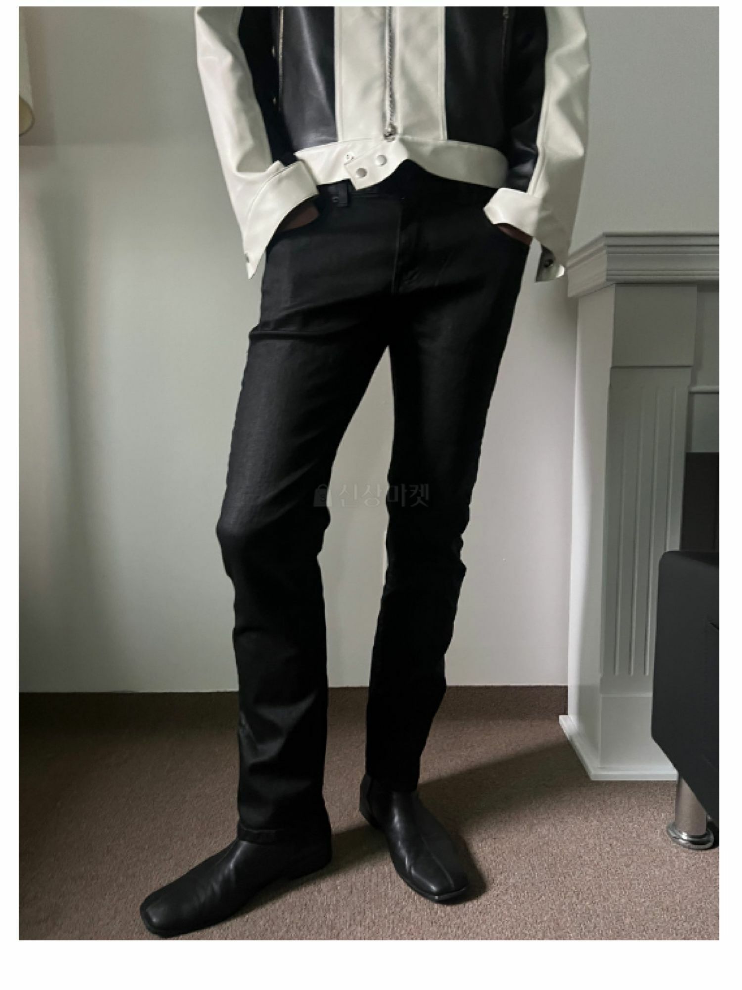 光澤感黑色塗層牛仔褲