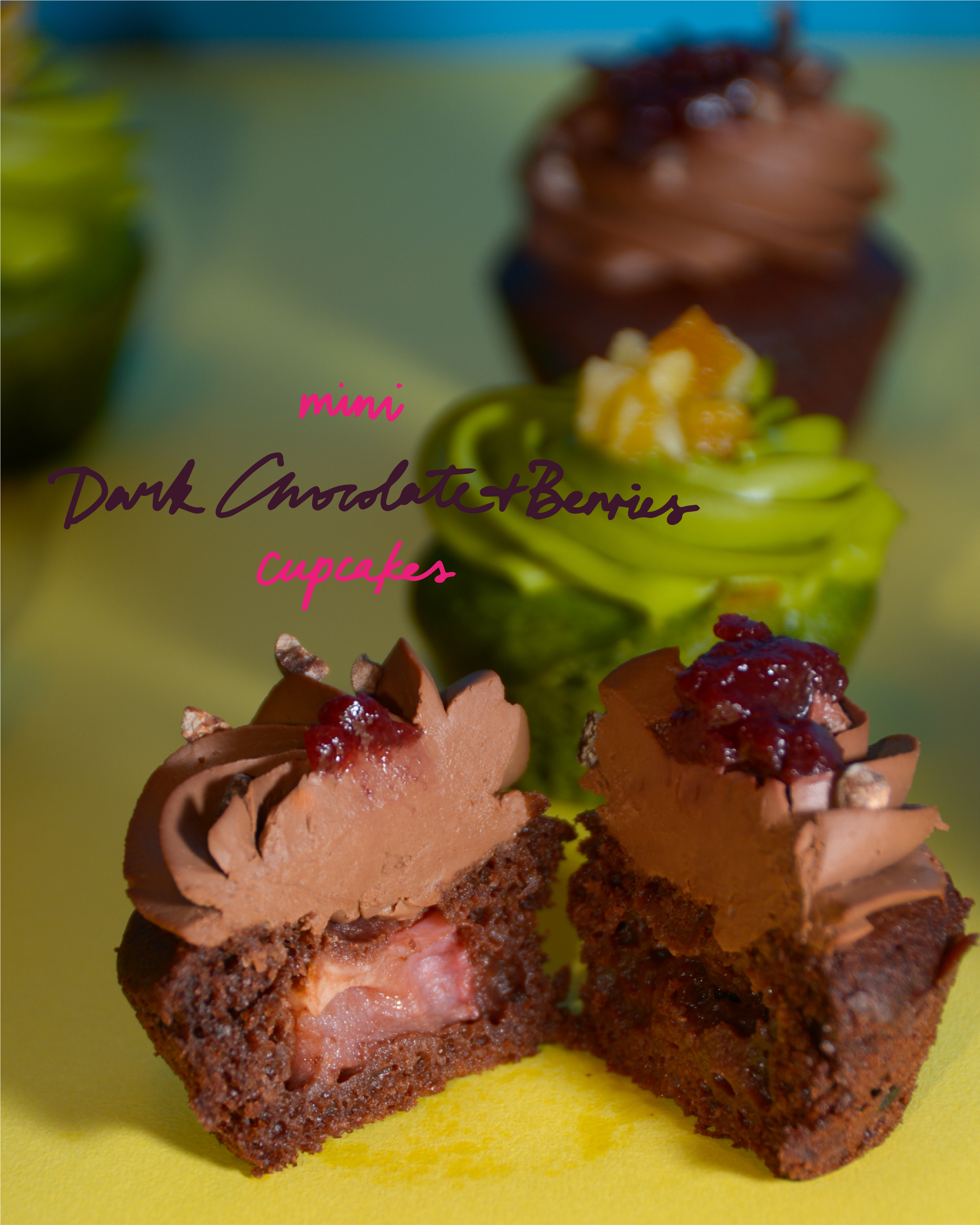 迷你純素朱古力雜莓cupcake (12件）