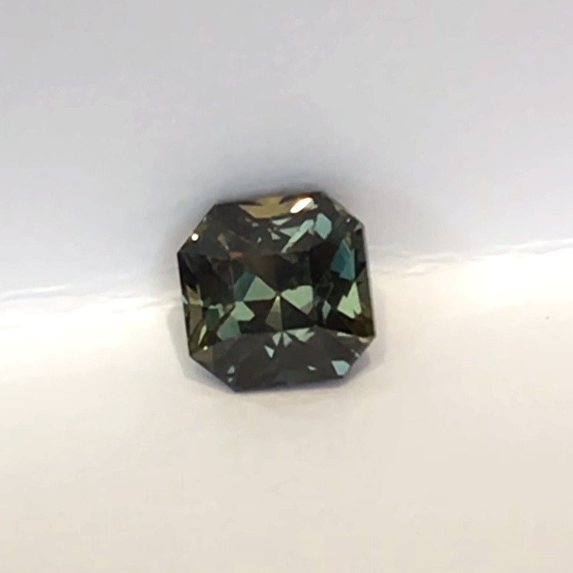 無燒綠藍寶 1.13ct 天然